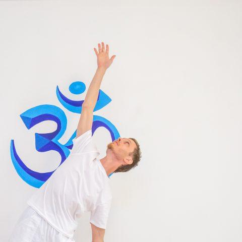 Santosha Yoga