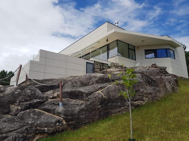 Vivienda unifamiliar en la ría de Muros2