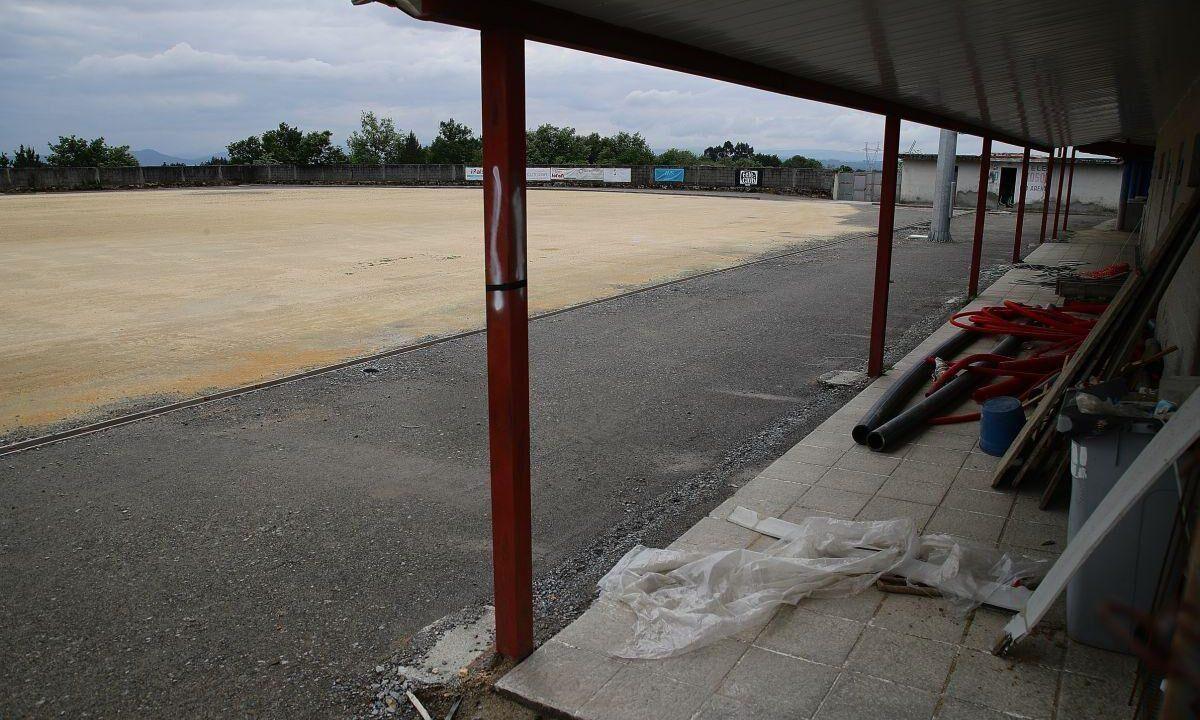 Proveedores del Concello de Ourense expresan su descontento: es inviable recibir pagos