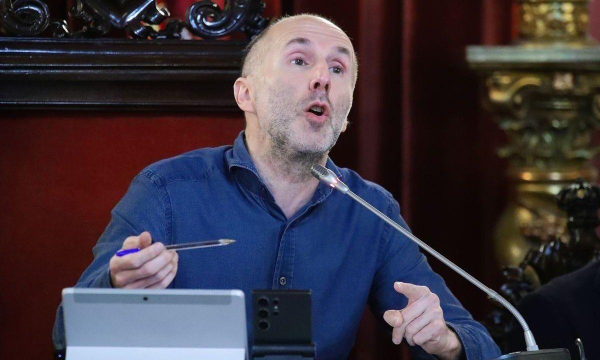 Jácome retira los presupuestos del pleno de agosto en un nuevo giro en su tramitación