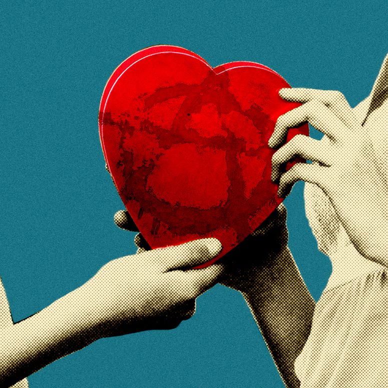 Ilustración fotográfica de una persona que regala un regalo de San Valentín con el símbolo de la Anarquía.