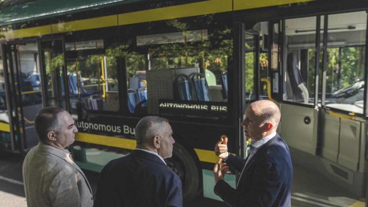 Unvi inicia el desarrollo de su autobús autónomo en Ourense