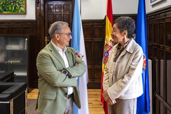 Celebración del 25 Aniversario del Legado de Carlos Casares: Colaboración entre la Diputación Provincial y el Consello da Cultura Galega